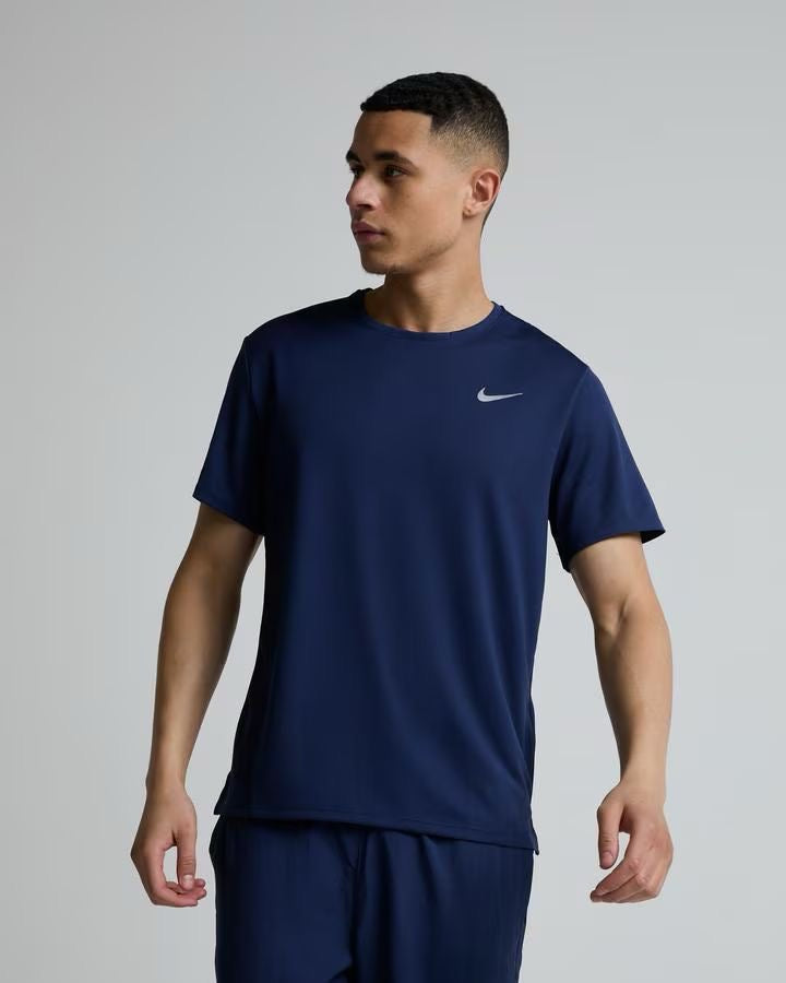 Nike Dri-FIT Miler in Navy Blue